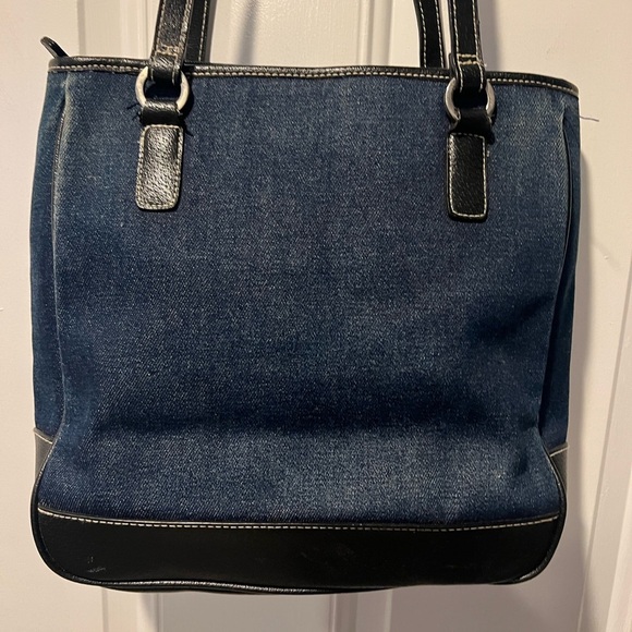 Dark Blue Denim Baguette Bag with Dark Brown Leather Straps – Pre-Owned - Picture 7 of 7